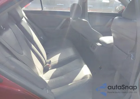 2011 Toyota Camry Xle z USA, uszkodzony, nr VIN 4T1BF3EK3BU673956